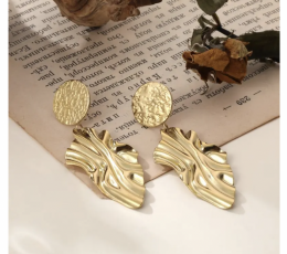 Boucles Charlotte dorées